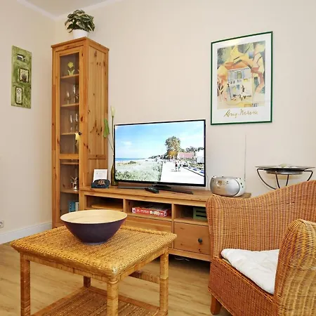 Strandstrasse 32 35 * Ostseebad Kühlungsborn